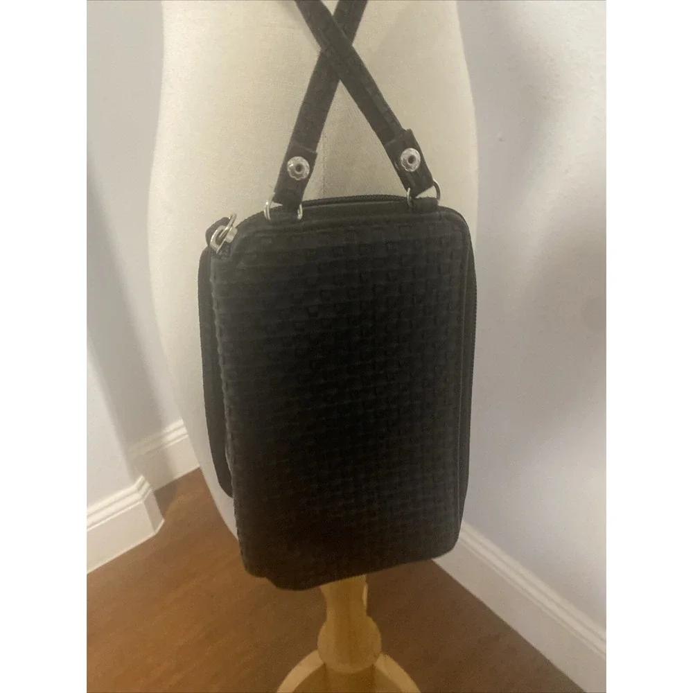 Woven Zip Around‎ Wallet Wristlet Cellphone Crossbag